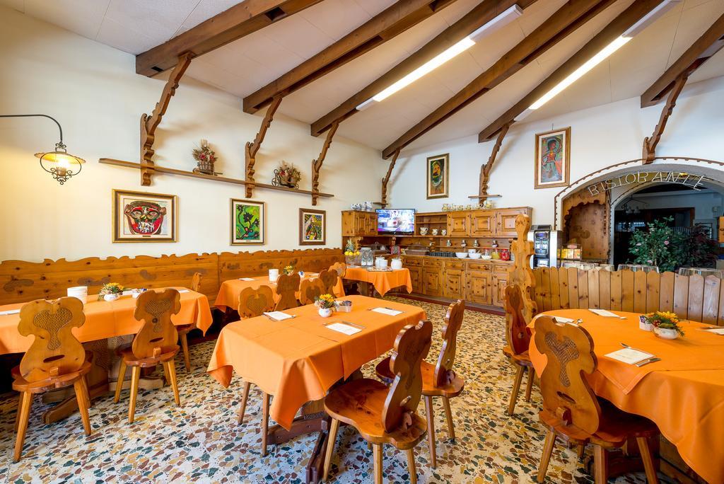Albergo Altavilla Tirano Bagian luar foto