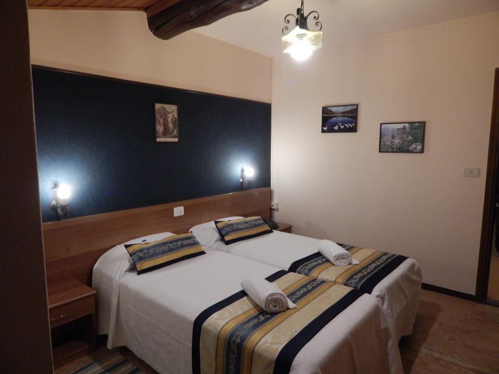 Albergo Altavilla Tirano Bagian luar foto