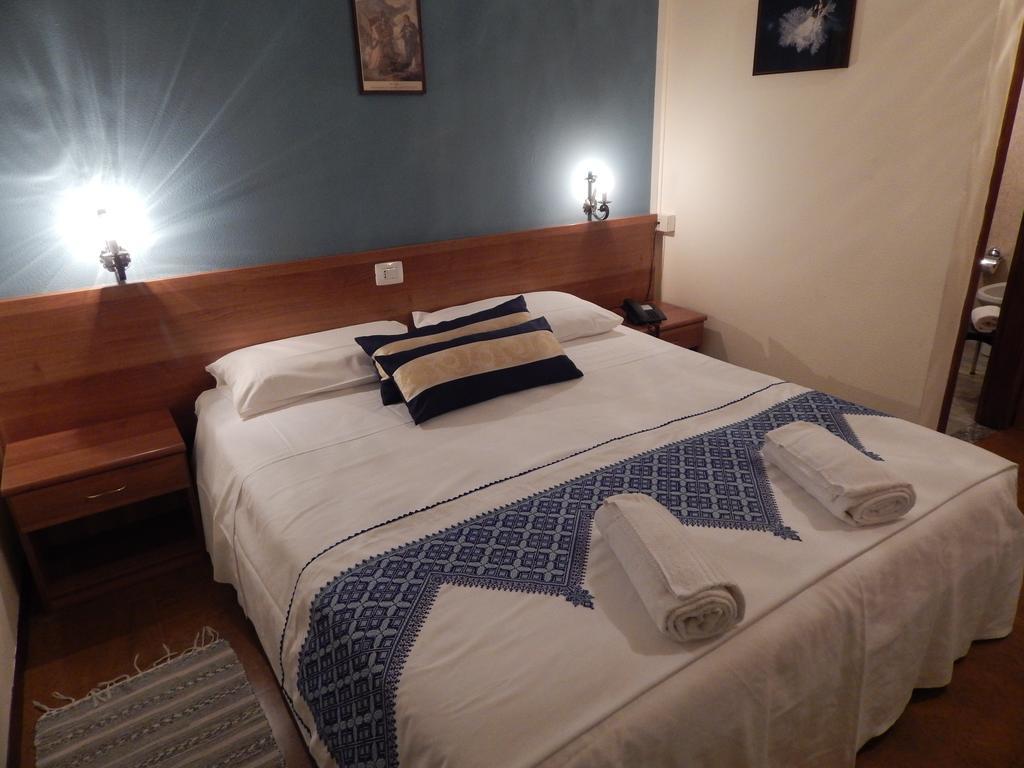 Albergo Altavilla Tirano Bagian luar foto
