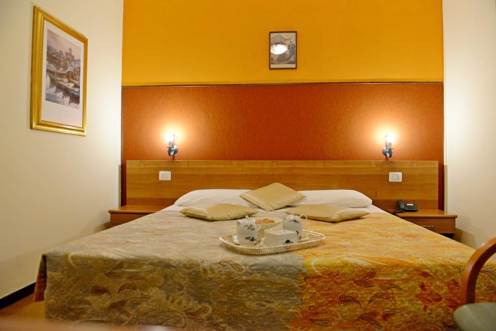 Albergo Altavilla Tirano Bagian luar foto
